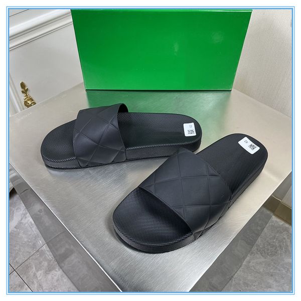 

luxury designer slippers couple shoes genuine leather gift mens women racer selling beach leisure designer sandals size 35-46, Black