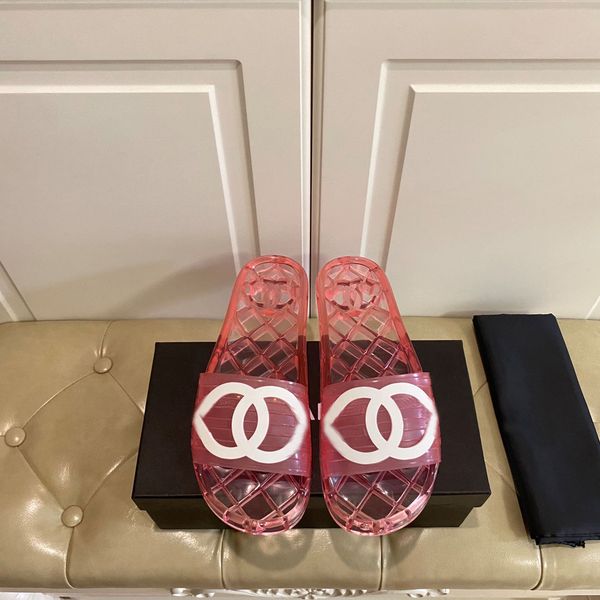 

2021 luxury fashion design women slippers home outdoor rubber sandals summer beach sandals a variety of color with box size35-42, Black