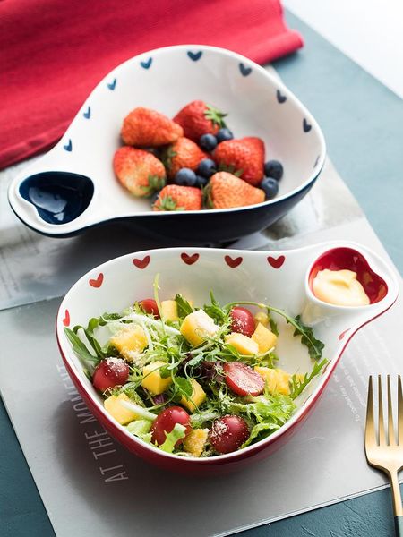 

bowls heart-shaped handle baked rice bowl oven baking creative ceramic plate dumpling soup fruit salad dish gift cl102402