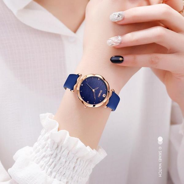 

wristwatches 2021 classic watch skmei 1703 women luxury quartz casual ladies leather strap retro female business clock relogio feminino, Slivery;brown