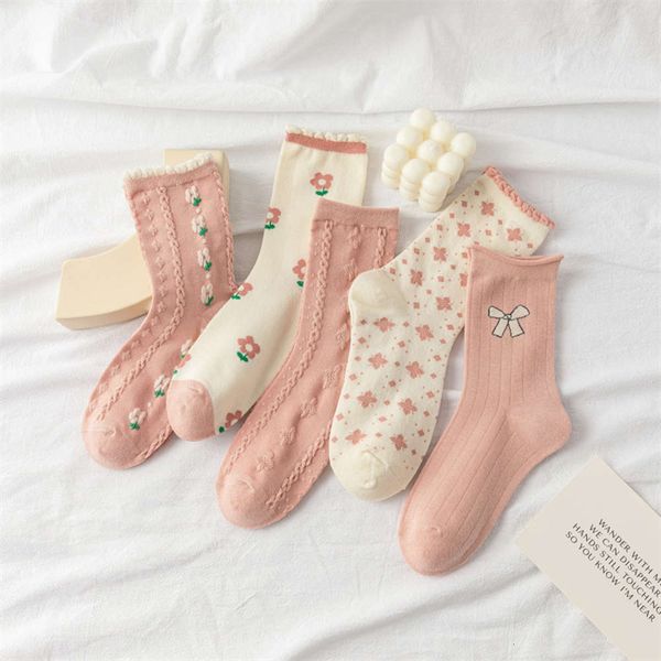 

autumn winter pink small fresh lovely curled middle version, Black;white