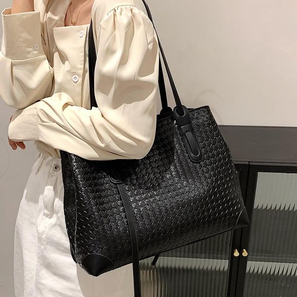 

cross body women pu leather handbags designer large capacity ladies shoulder bag casual weave female tote messenger bags