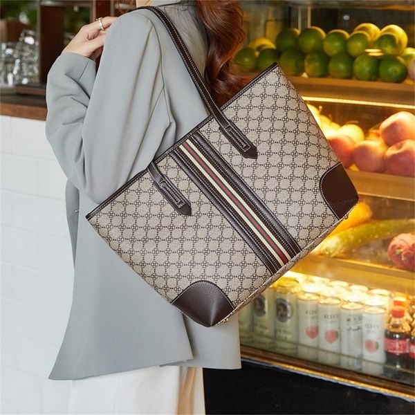 

70% off deals online [printed]bag female messenger large capacity tote bag single shoulder bucket women's bag wholesale store