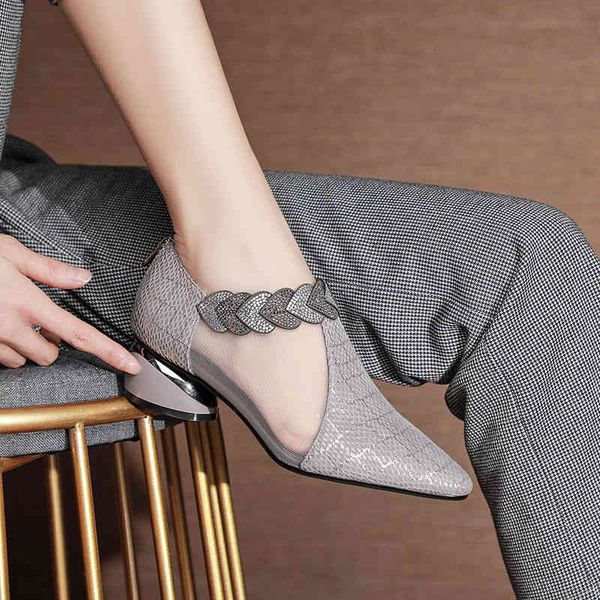 

dress shoes spring/summer women's mesh shoes,block low heels,rhinestone pointed toe,back zip,grey,black,dropshipping k91m
