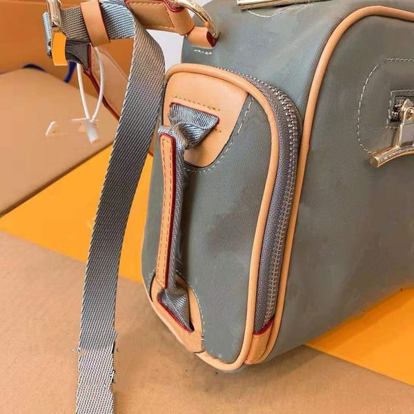 

the new 2021 men laser camera bag one women genuine leather purses handbags handbag shoulder bags oblique cross