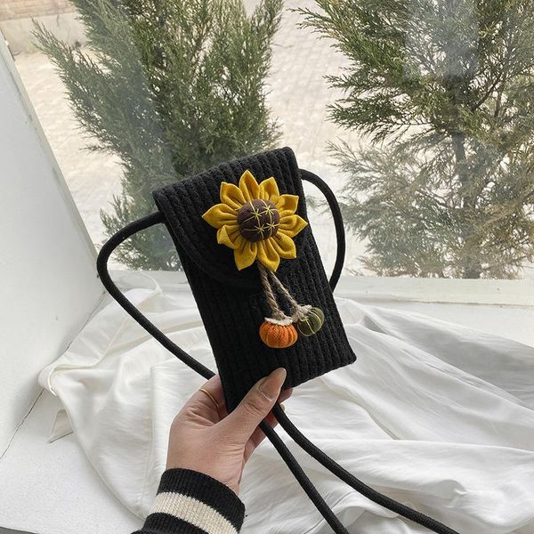 

evening bags 2021 luxury designer woven one-shoulder messenger for women versatile mobile phone bag applique daily travel mini