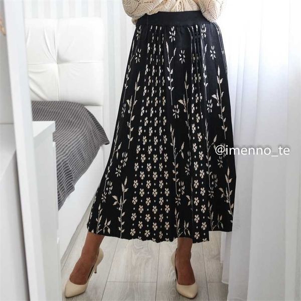

gigogou floral printing women sweater skirts winter thick warm a line chic autumn long knitted midi pleated ins 211112, Black