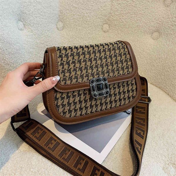 

2021 70% off pqwtfisholunderm bag, Black;red