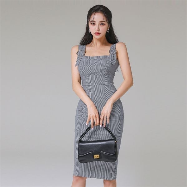 

office tight dress korean ladies summer sleeveless square neck cabaret party bodycon midi dresses for women 210602, Black;gray