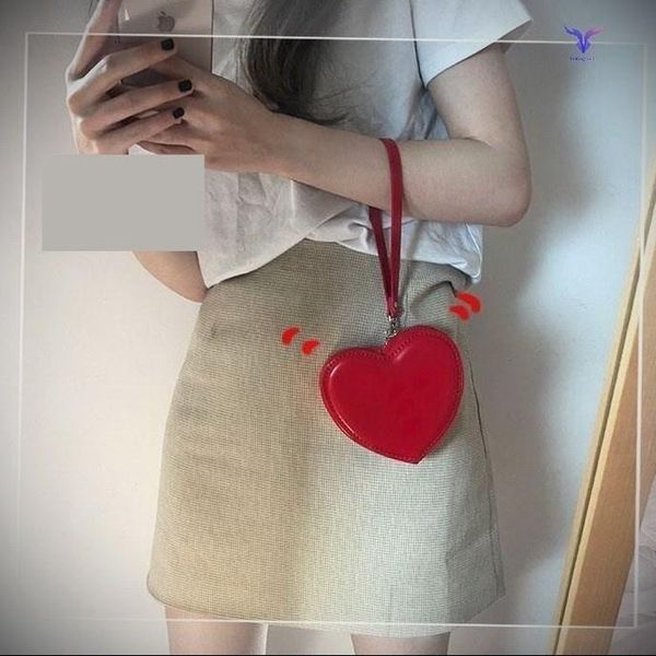 

evening bags pocket of coins in sweet heart shape and pretty mini for young girls red short wallet holder card with zipper leather clutch