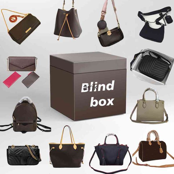 

luxurys designers bags thanksgiving day lucky boxes random mystery blind box gift for holidays or birthday value shoulder bags