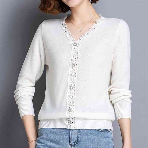 

lace patchwork v-neck knitted button pullovers women elegant slim korean knitwear female casual spring short base shirt 210522, White;black