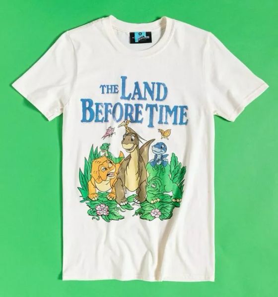 

official the land before time scene ecru t-shirt, White;black