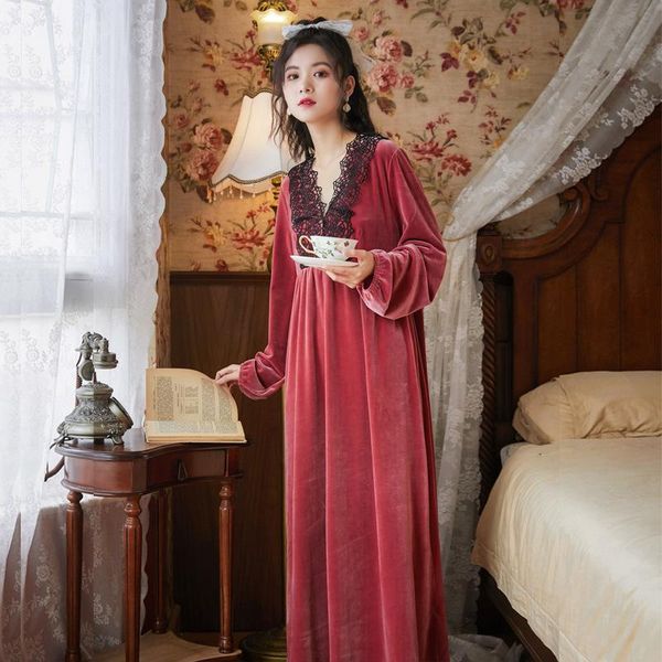 

women's sleepwear french vintage warm velvet nightdress winter long sleeves v-neck sleep dress elegant lace trim velour nightgown for w, Black;red
