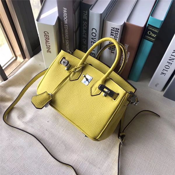 

first layer cowhide lychee pattern bag 20cm portable single shoulder messenger bag mini lock fashion silver buckle