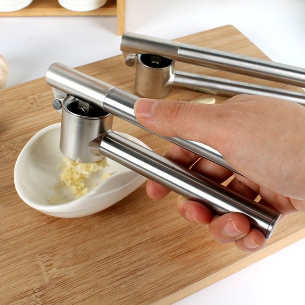 

garlic press mincer 304 stainless steel crusher & peeler set detachable heavy-duty rust proof mincer design for extracts more paste per clov
