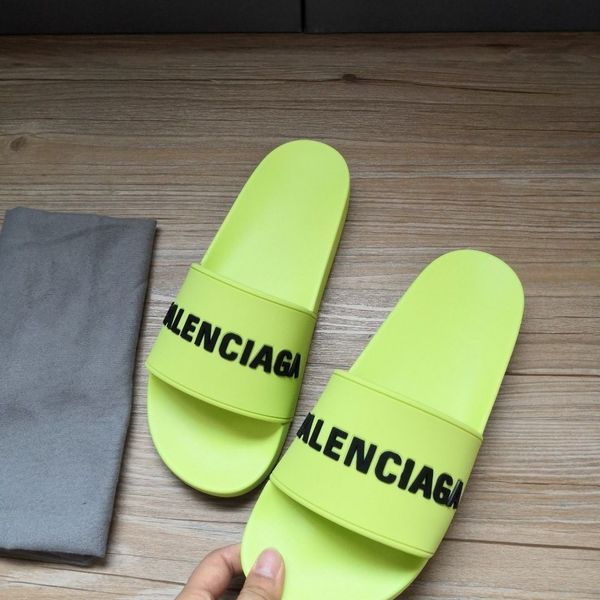 

slippers men 2021 new summer outdoor beach sandals men fashion korean personality fashion men sandals, Black