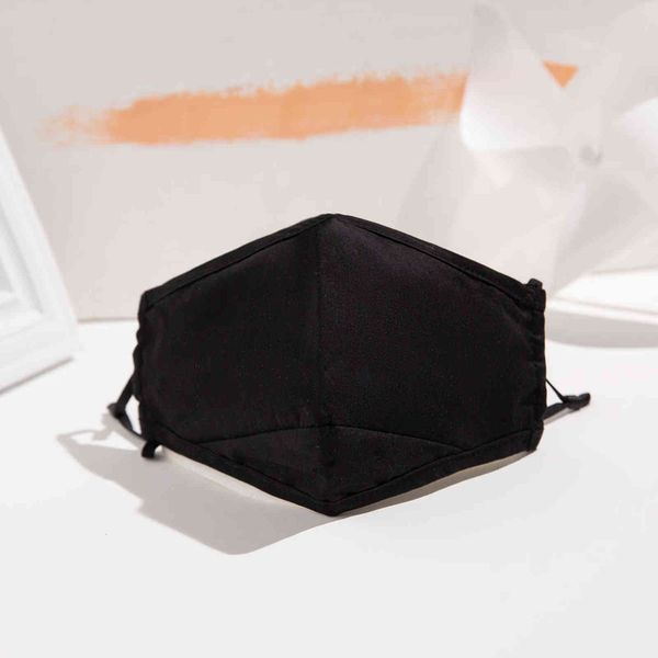 

2021 men women cotton cloth masks dust mask sunscreen monochrome washable hanging ear