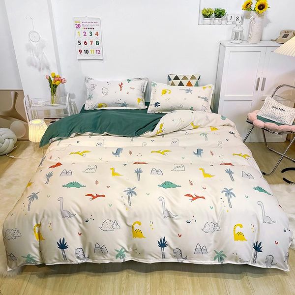 

bedding sets highÂ quality,4 pieces set microfiber,1 duvet cover,2 pillow shams and 1 bed sheet,,king,twin,full size