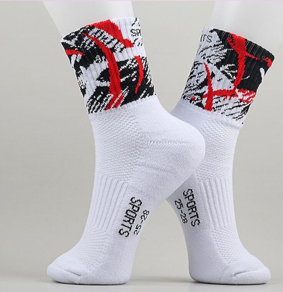 

badminton socks men thickened towel bottom sweat deodorant not stuffy feet wear-resistant medium stockings suitable for sports runnin leisur, Black