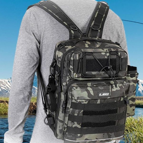 

fishing accessories 2021 backpack male outdoor sports breathable wear-resistant waterproof camouflage travel