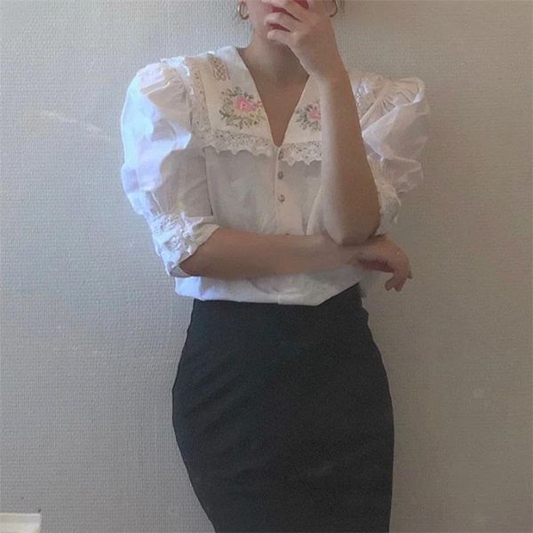 

womens shirts white embroidery flowers girls chic sweet fashion all match loose leisure blouses