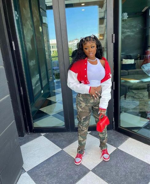 

women's jackets coat and high street hip hop baseball casual loose stitching short jacket 2021 fall, Black;brown