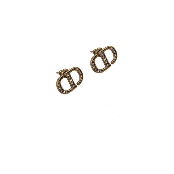 

gift box simple and exquisite round earrings french small fragrance bronze star street earrings girl, Silver