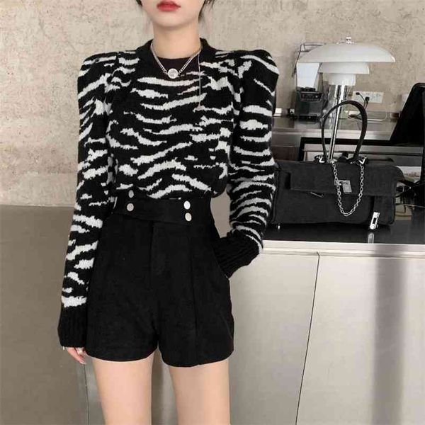 

autumn light mature suit women style retro zebra pattern puff sleeve loose wool sweater gx1281 210507, White;black