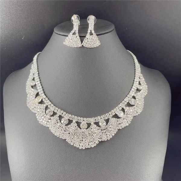 Ohrringe Halskette und einfache kubische Zirkon Kristall Brautschmuck Sets Strass für Frauen Hochzeit Party Geschenk