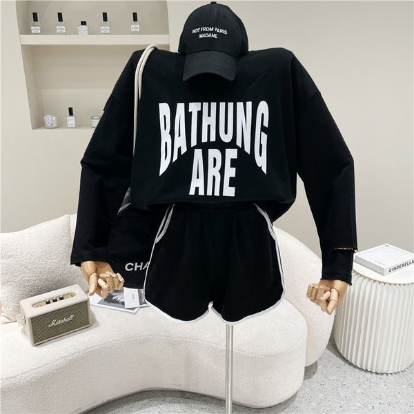

pants set of two female pieces spring niche design fashion letter sleeve shirt color contrast shorts, White