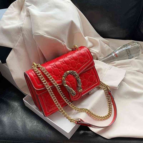 

2022 factory wholesale female autumn and winter new trend chain single shoulder messenger bag design chain small square bag