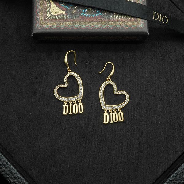

d brass earrings love tassel letter earrings female net red star same style, Black