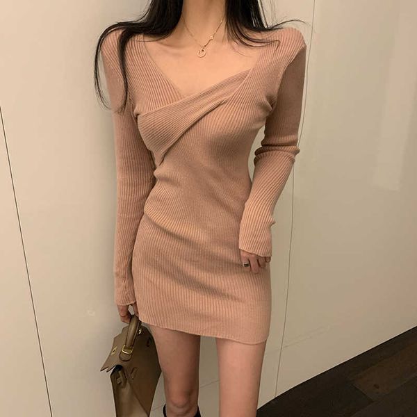 Corea Ulzzang autunno vestito da donna in maglia irregolare sexy maniche lunghe corto solido Vintage chic grande formato con scollo a V partito sottile 210608