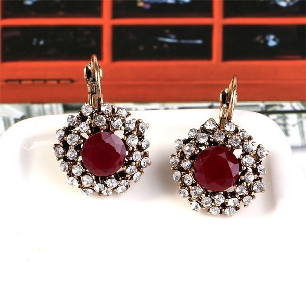 

fashionable round earrings, earhooks, diamond earrings and earrings, Golden