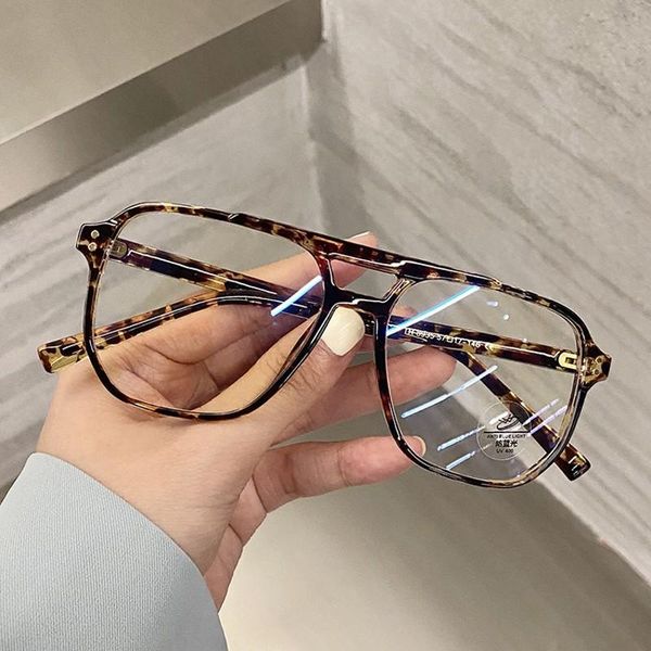

fashion sunglasses frames 2021 trends anti blue light oversized glasses computer women blocking gaming men transparen eyeglasses spectacles, Black