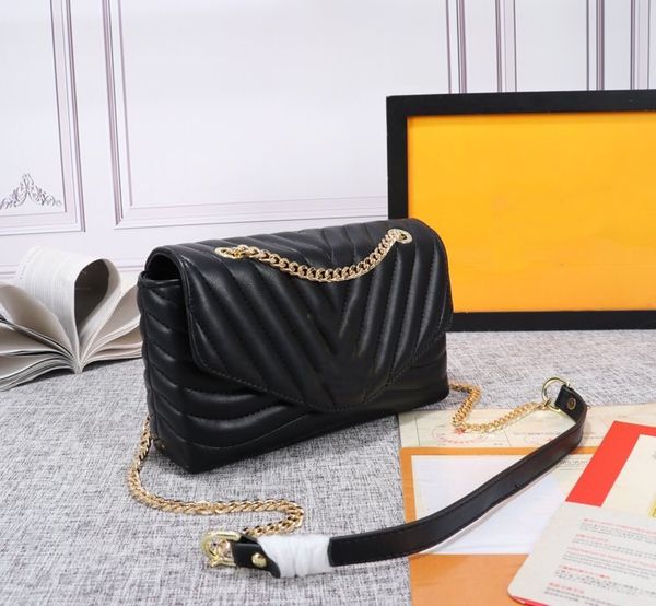 

wholesale card holder classic short wallet for women fashion coin purse women wallet classic business card holder, Red;black