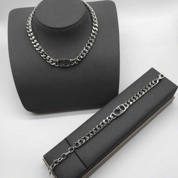 

75% off luxury jewelry new letter necklace women's red bracelet clearance, Silver