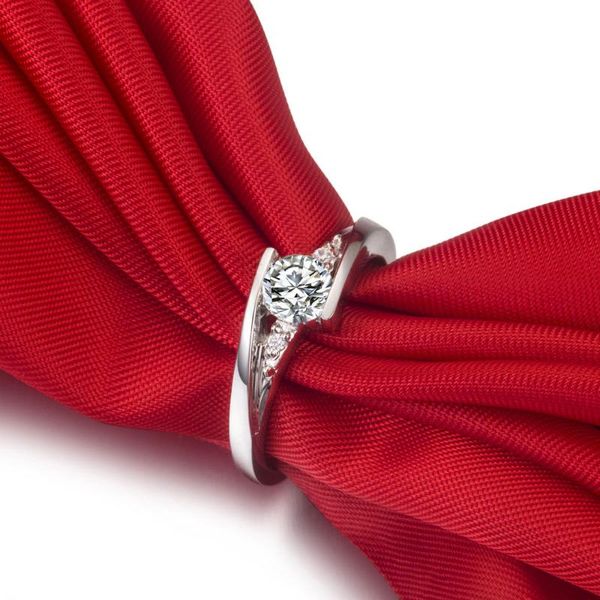 

cluster rings wholesale positive moissanite synthetic carbon lab grown solid g585 gold ring 0.6ct engagement solitaire women, Golden;silver