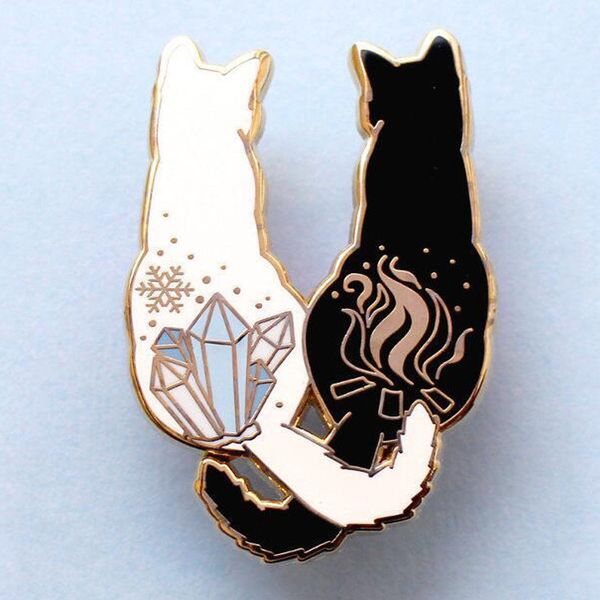 

japan casual style cartoon animal brooches black white couple cat paint enamel pins alloy brooch for women funny denim shirt badge jewelry g, Gray