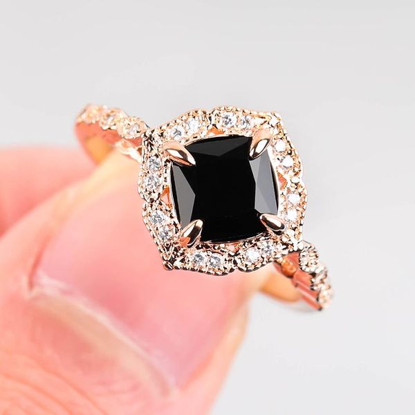 

exquisite black stone rings for women luxury jewelry rose gold zircon bridal wedding engagement cluster, Golden;silver