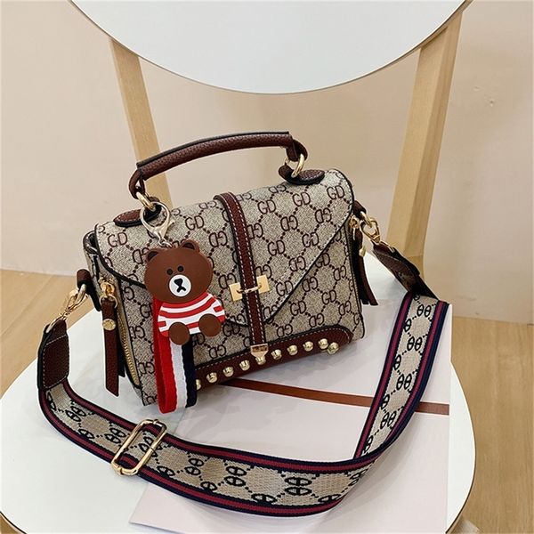 

factory store shop fashion pendant portable small square bag texture single shoulder autumn and winter new printed messenger women's