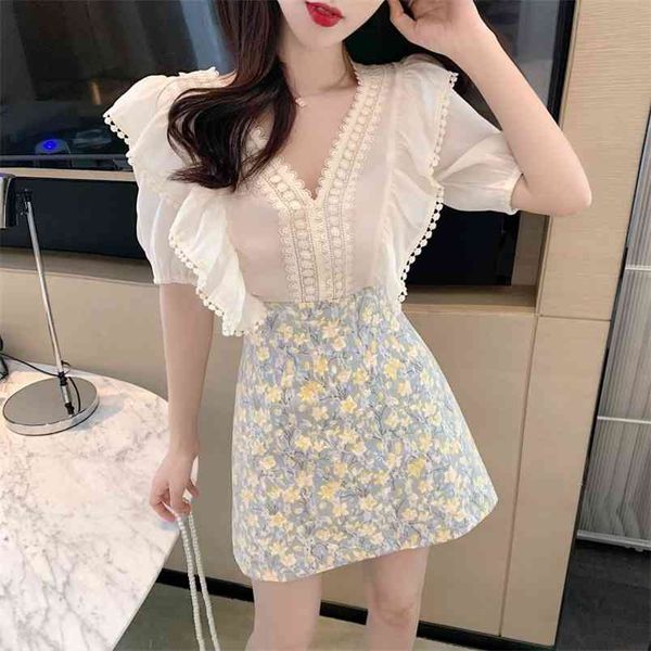 

summer 2 piece set elegant fashion sweet ruffles chiffon v-neck shirt + flowers a-line mini skirts suit 210519, White