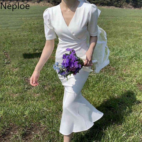 NEPLOE VESTÊNCIAS DOS VESTIDOS ELEGANTE Veste Slim V Neck Manga Curta Branco Dress Fishtail Dress Mulheres Coreano Temperamento Midi Vestidos 210422