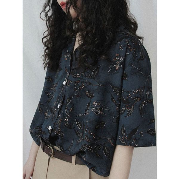 

women's blouses & shirts huzhou vintage short-sleeve shirt, harajuku shirt for street-style women 90s aesthetics, big elegant , korean, White