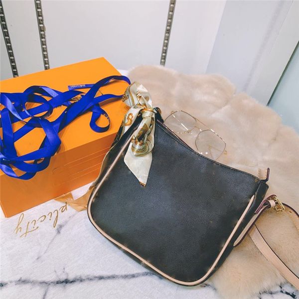 

2021 womans multi pochette accessories handbags purse size: 20*10*22 v-134