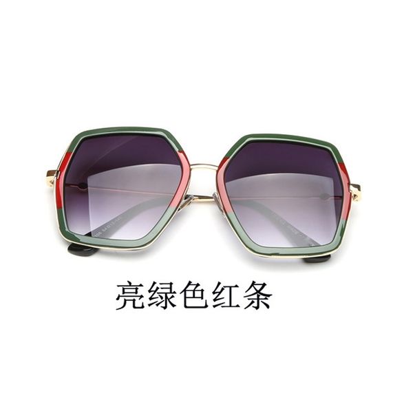 

new 0106 large frame multilateral fashion versatile sunglasses, White;black
