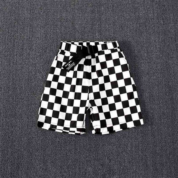Moda Shorts de verão para meninos algodão adolescente preto em xadrez crianças fina calças 2-14years roupas para criança desgaste 210723