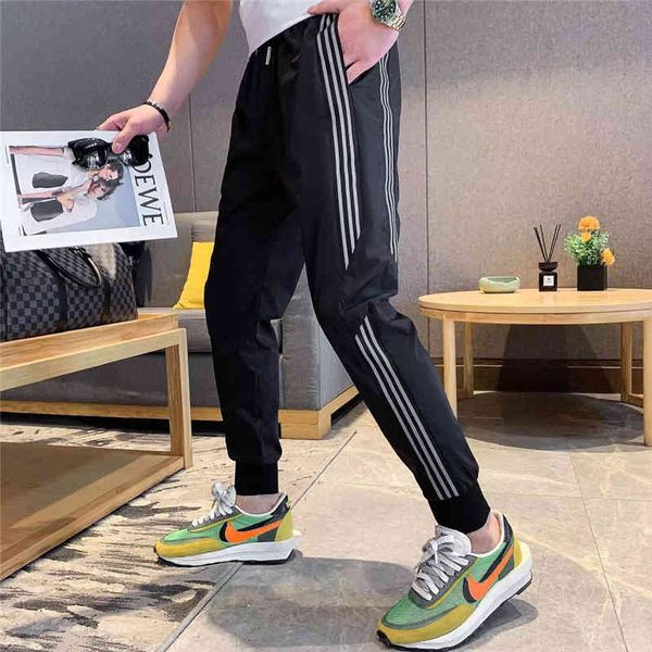 

pant station europe will see men's personality joker trend tide pants, Black