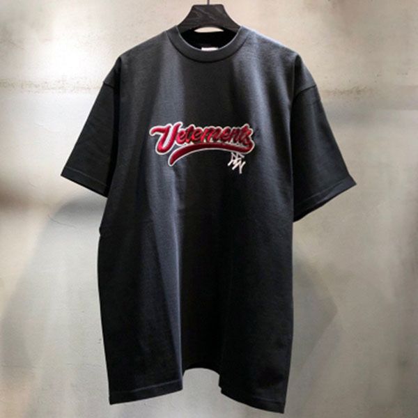 

red embroidery t-shirt men women 1 quality oversized heavy fabric tee, White;black